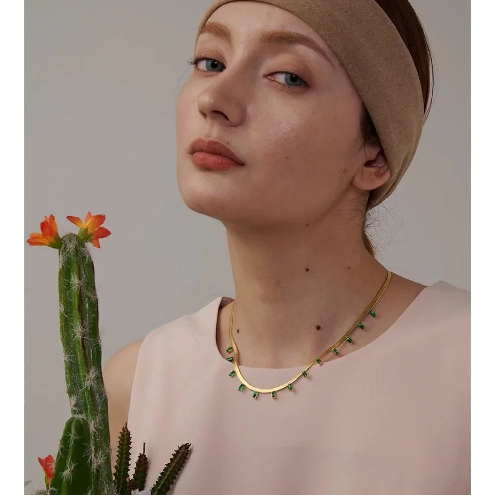 NEW 18K Gold Plated Green Baguette Stone Flat Herringbone Necklace